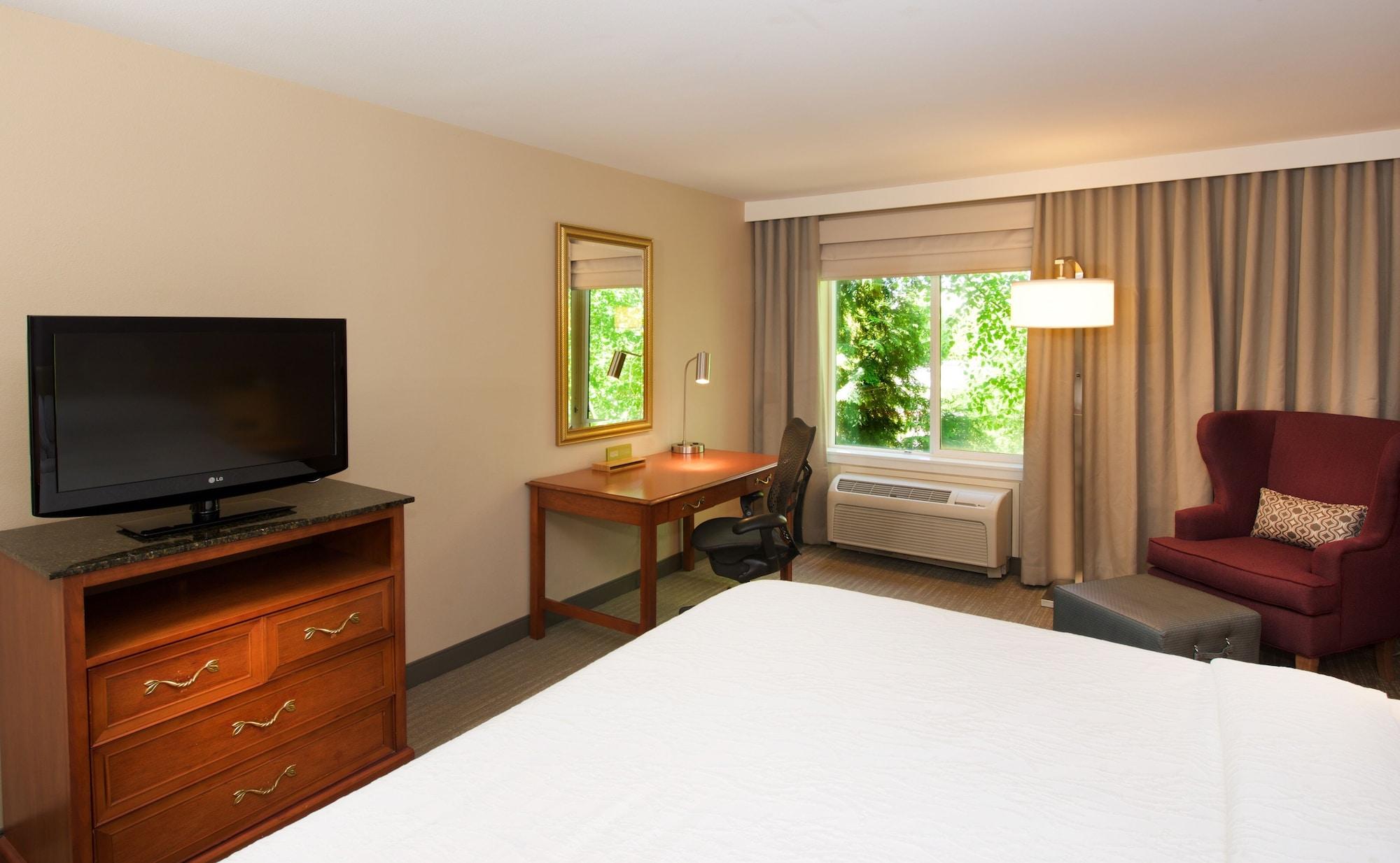 Hilton Garden Inn Seattle/Renton Exterior photo
