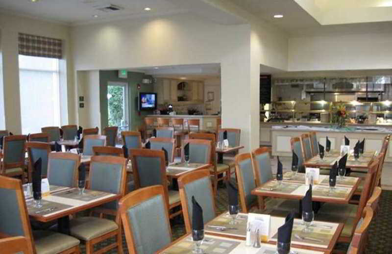 Hilton Garden Inn Seattle/Renton Exterior photo